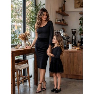 FW25-set (4 τεμαχίων) Γυναικεία & Παιδική Φούστα Βελουτέ & Τοπ 1 Ώμο 1 Μανίκι Καμπάνα