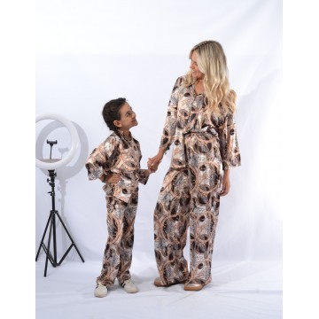 FW26-set (4 τεμαχίων) Γυναικείο & Παιδικό Σατέν Παντελόνα και Πουκάμισο Print Gold Μέανδρος