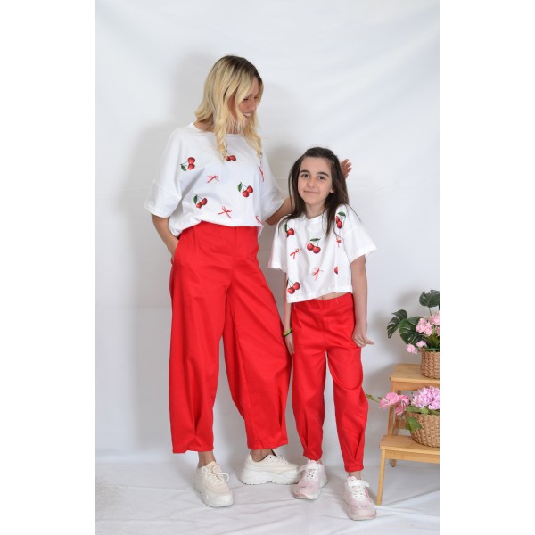 SS26-set  4 τεμ. Γυναικείο & Παιδικό Παντελόνι Baggy Punto Κόκκινο & Μπλούζες Boxy Κερασάκια